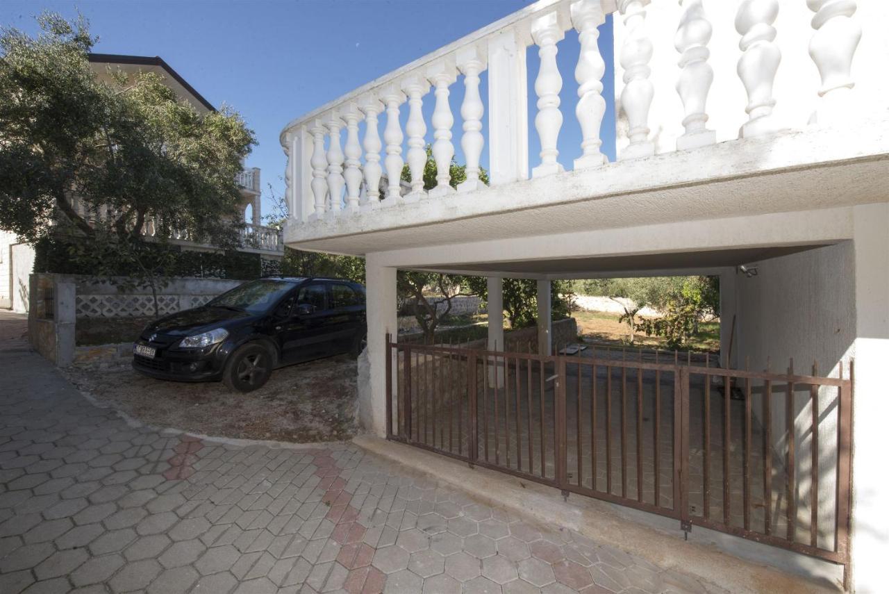 Apartment Jure Slatine Luaran gambar