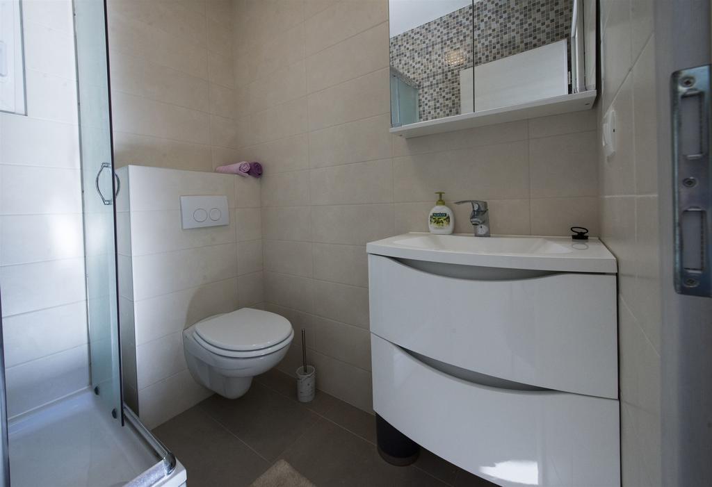 Apartment Jure Slatine Luaran gambar