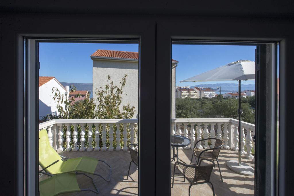 Apartment Jure Slatine Luaran gambar